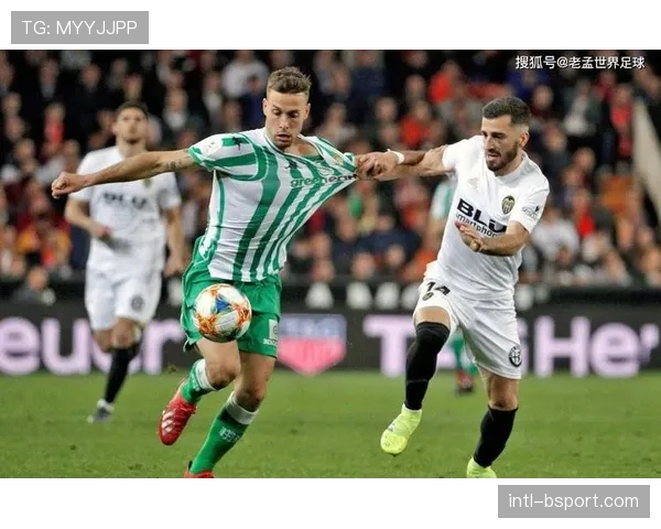 数据前瞻：莱切对阵萨索洛，一场关键的保级六分战